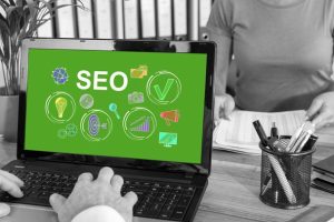 کسب درآمد در خانه با اینترنت؛ ۱۶ راه خلاقانه برای شغل دوم دورکاری!